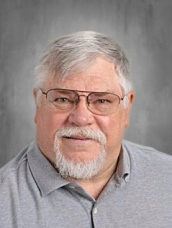 Image of Dennis Donar